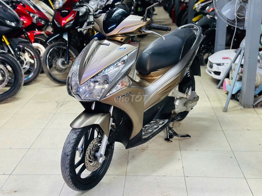 XE MÁY THỊNH PHÁT - AIR BLADE 110 FI VÀNG 3D ZIN. Mua bán Xe máy tại Quận Bắc Từ Liêm Hà Nội được đăng bởi XE MÁY THỊNH PHÁT XE LƯỚT GIÁ RẺ hình 6