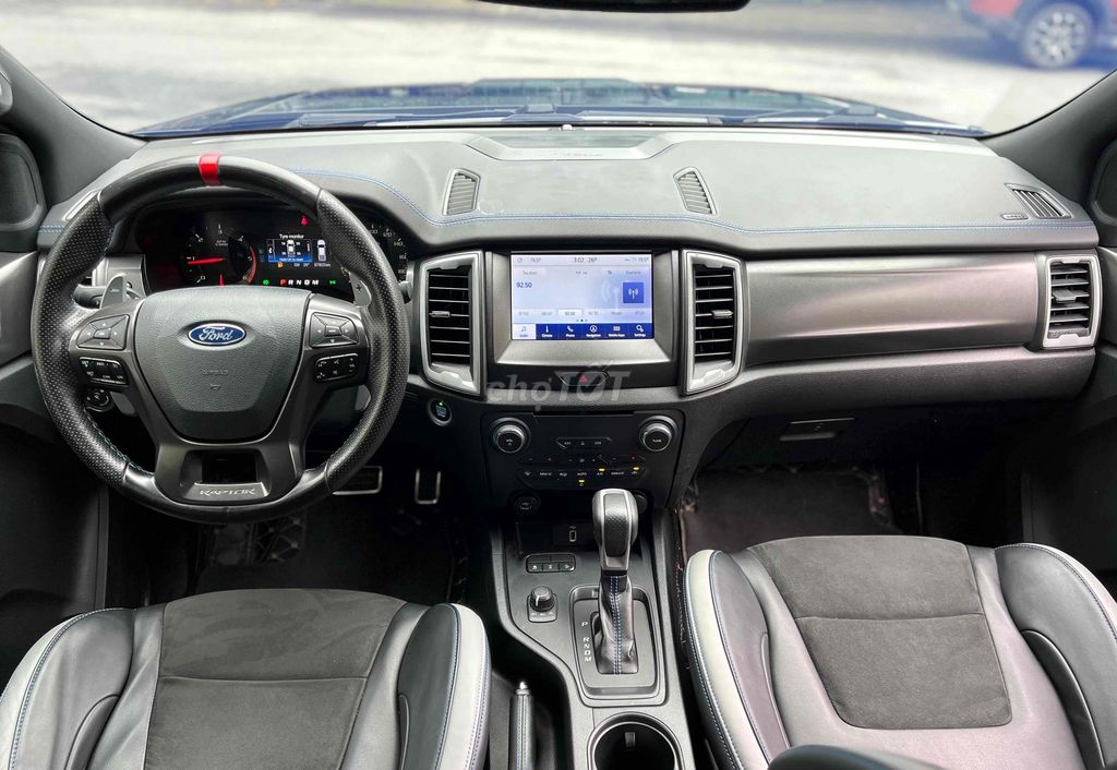 RAPTOR KHÔNG NIÊN HẠN 1 CHỦ XHĐ - Full bảo dưỡng. Mua bán Ô tô tại Quận Gò Vấp Tp Hồ Chí Minh được đăng bởi DH AUTO FORD CHUYÊN XE FORD LƯỚT CHẤT LƯỢNG CAO hình 8