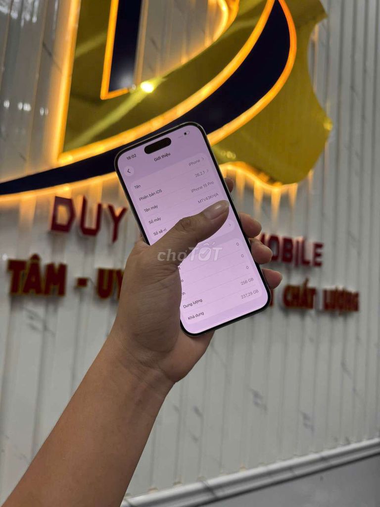 15 pro 99 256gb quốc tế có sim pin zin 100,có góp. Mua bán Điện thoại tại Thành phố Cà Mau Cà Mau được đăng bởi Duy Dustin Mobile hình 1
