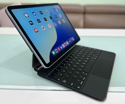iPad Air 4. Mua bán Máy tính bảng tại Thành phố Buôn Ma Thuột Đắk Lắk được đăng bởi Vi tính Thanh Long BMT