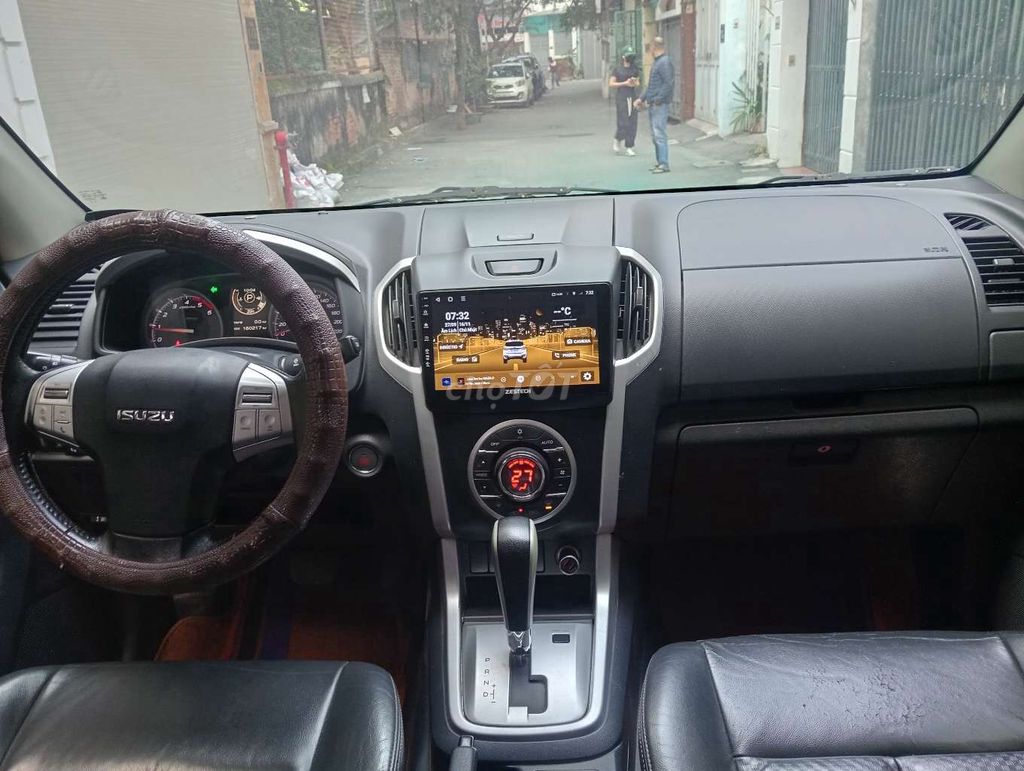 Isuzu MU-X 2016 3.0 Bạc. Mua bán Ô tô tại Quận Nam Từ Liêm Hà Nội được đăng bởi cổ hải hình 8