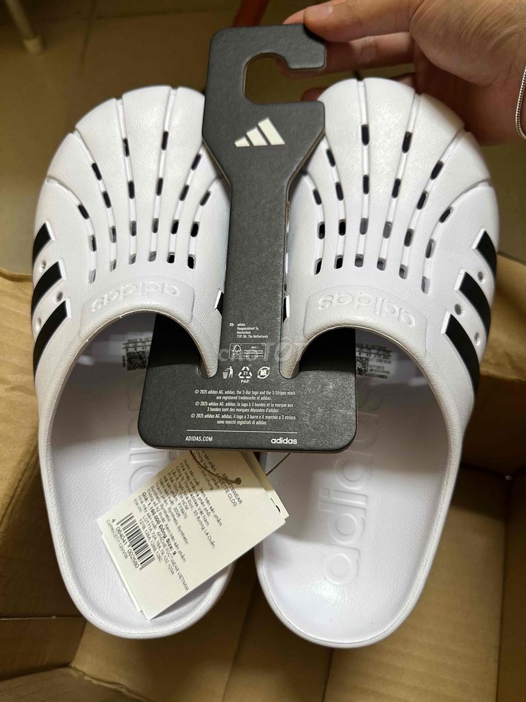 Dép Adidas Adilette Clog Trắng Size 42.5. Mua bán Giày dép tại Quận Lê Chân Hải Phòng được đăng bởi Minh hình 1
