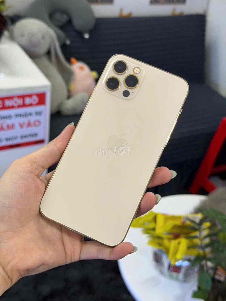 Apple iPhone 12 Pro 128GB Vàng 99% Like New ZinAll. Mua bán Điện thoại tại Quận 8 Tp Hồ Chí Minh được đăng bởi CA REM BÁN TÁO hình 1
