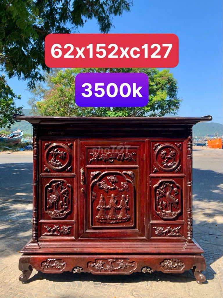 Tủ thờ Gỗ Nâu đỏ 62x152x127 cm. Dịch vụ chuyển nhà tại Quận Sơn Trà Đà Nẵng được đăng bởi THẾ GIỚI ĐỒ CŨ ĐÀ NẴNG hình 1