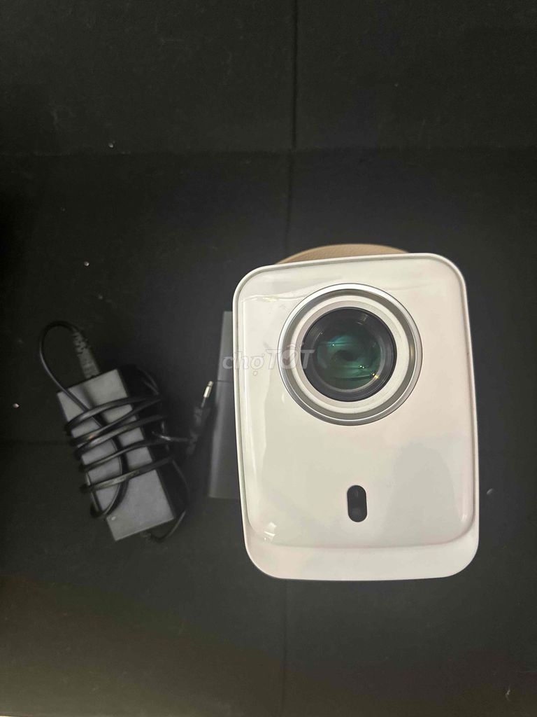 Máy chiếu Beecube X2 max gen 4 Trắng. Mua bán Đồ dùng văn phòng tại Quận Nam Từ Liêm Hà Nội được đăng bởi Pham Viet hình 1