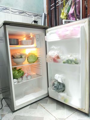 Bếp, tủ lạnh mini tiết kiệm điện nhỏ gọn sạch sẽ