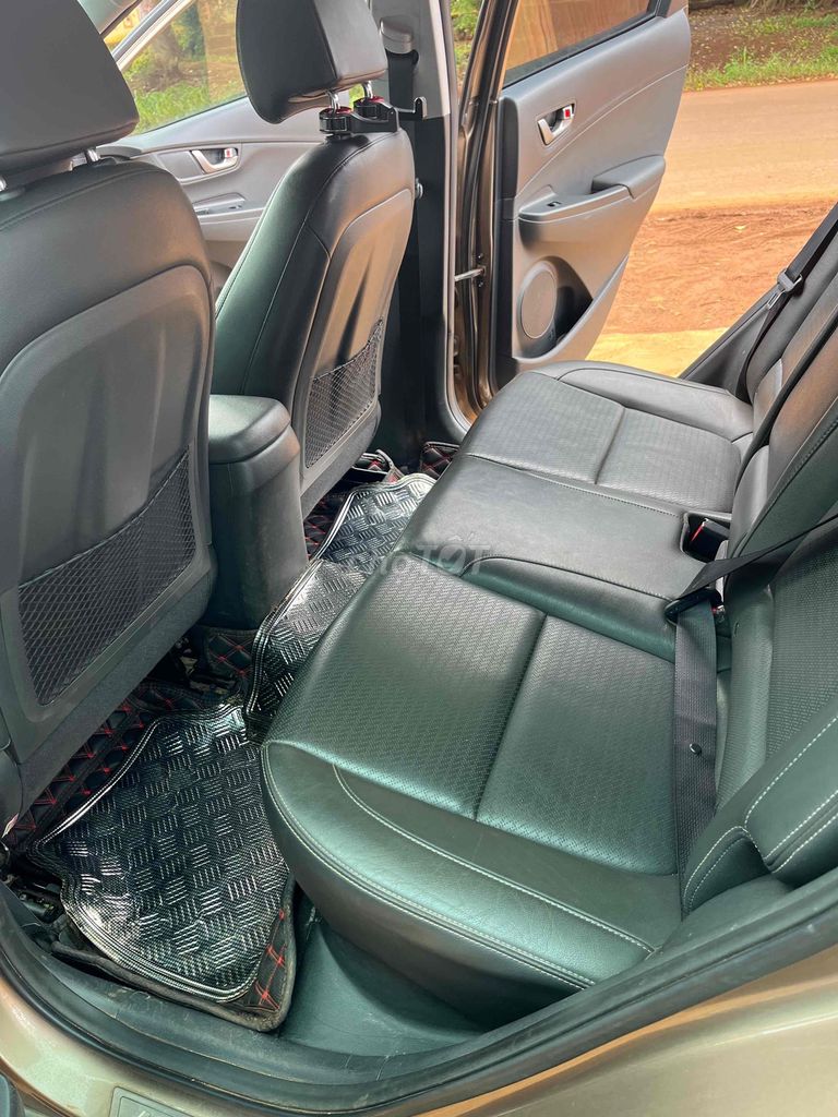 Hyundai Kona 2019 2.0 AT ĐẶC BIỆT - 63000 km. Mua bán Ô tô tại Huyện Đắk Song Đắk Nông được đăng bởi Hoa Nguyễn hình 11