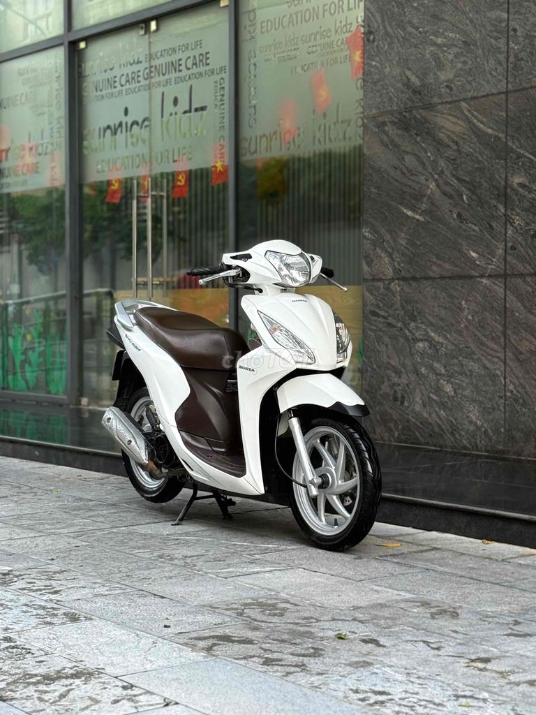 Vision Đẹp Zin chất lượng cao ạ 29D2