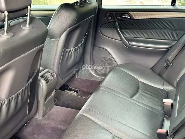 Xe mec C240. Mua bán Ô tô tại Huyện Củ Chi Tp Hồ Chí Minh được đăng bởi Thanh hình 6