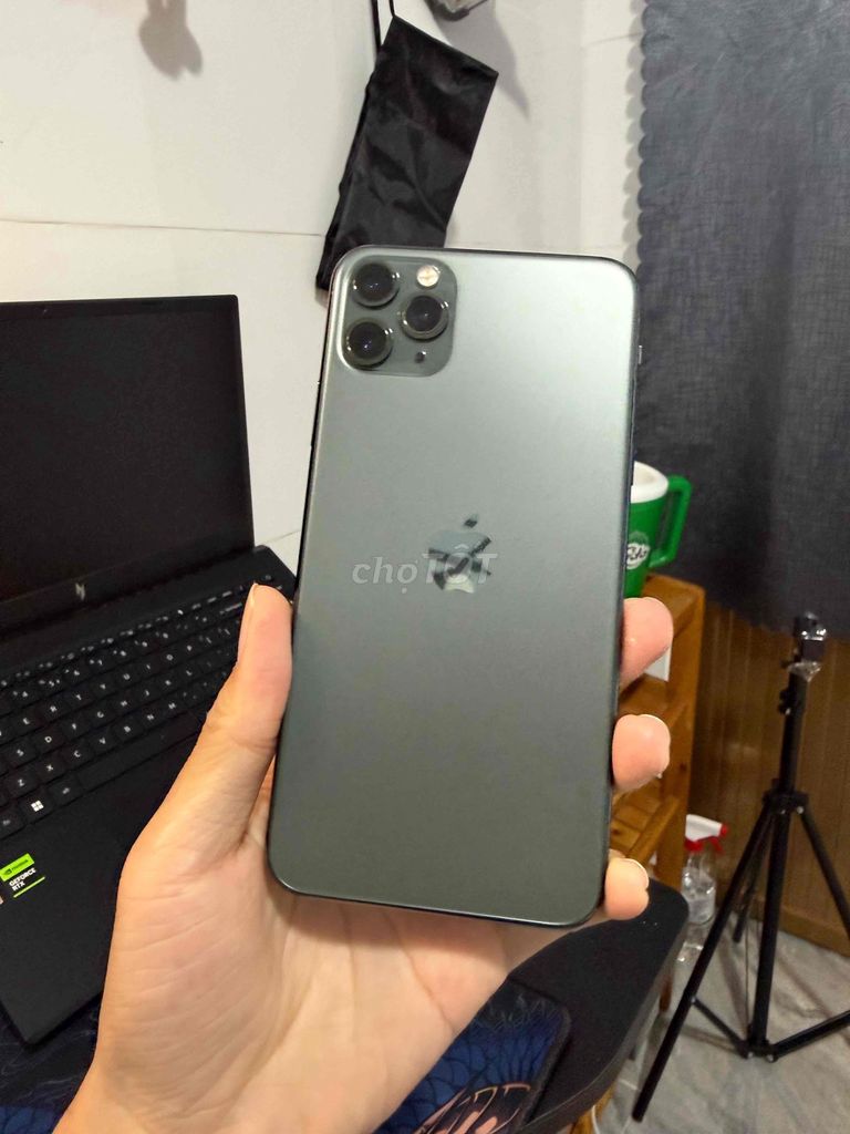 Apple iPhone 11 Pro Max 64GB. Mua bán Điện thoại tại Thị xã Tân Uyên Bình Dương được đăng bởi Kenny Lu hình 1