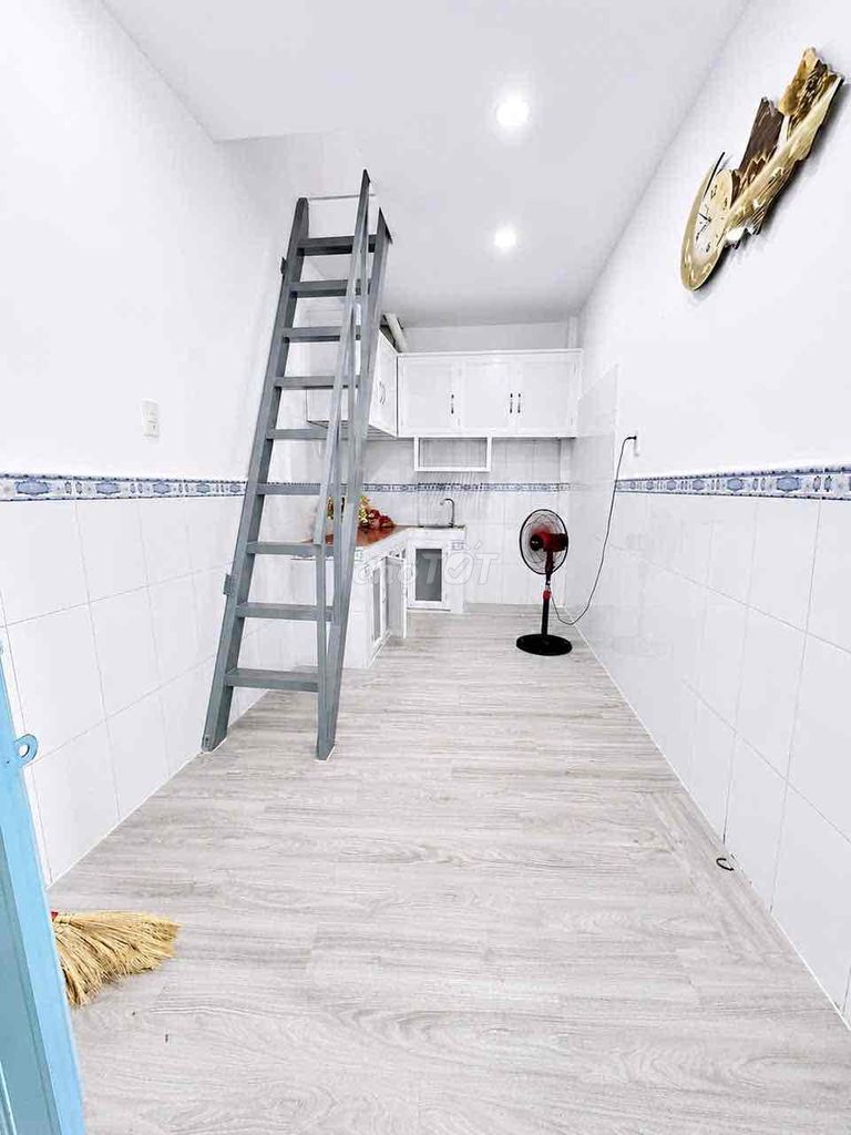 Nguyễn Văn Luông-DT 12m2, 3 Tầng 3 PN-Không Lộ Giới -Không Qui Hoạch-