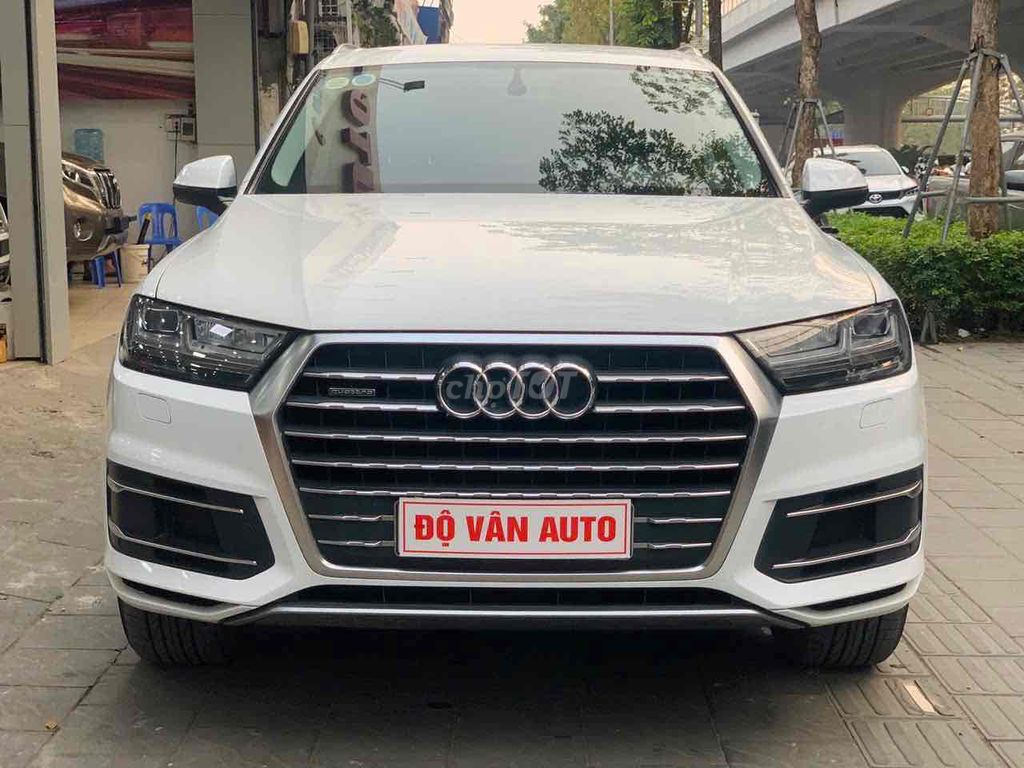 Audi Q7 2017 3.0 TFSI Quattro - 100000 km