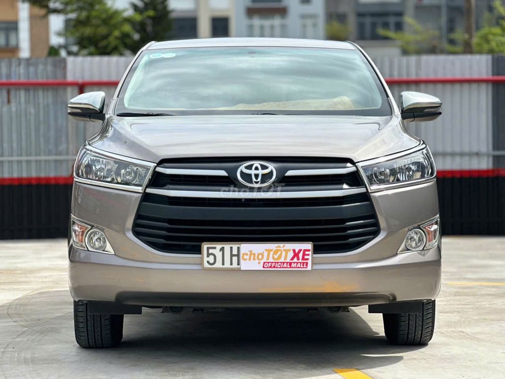 Innova 2020 2.0E - ODO chuẩn 71000 km nguyên zin