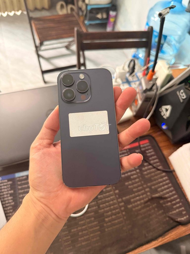 Apple iPhone 14 Pro Lock Tím. Mua bán Điện thoại tại Thành phố Buôn Ma Thuột Đắk Lắk được đăng bởi Quảng Phạm Mua Iphone Lock HCM hình 1