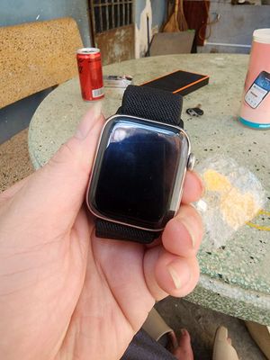Apple Watch Thép 4 44mm LTE nguyên zin gl