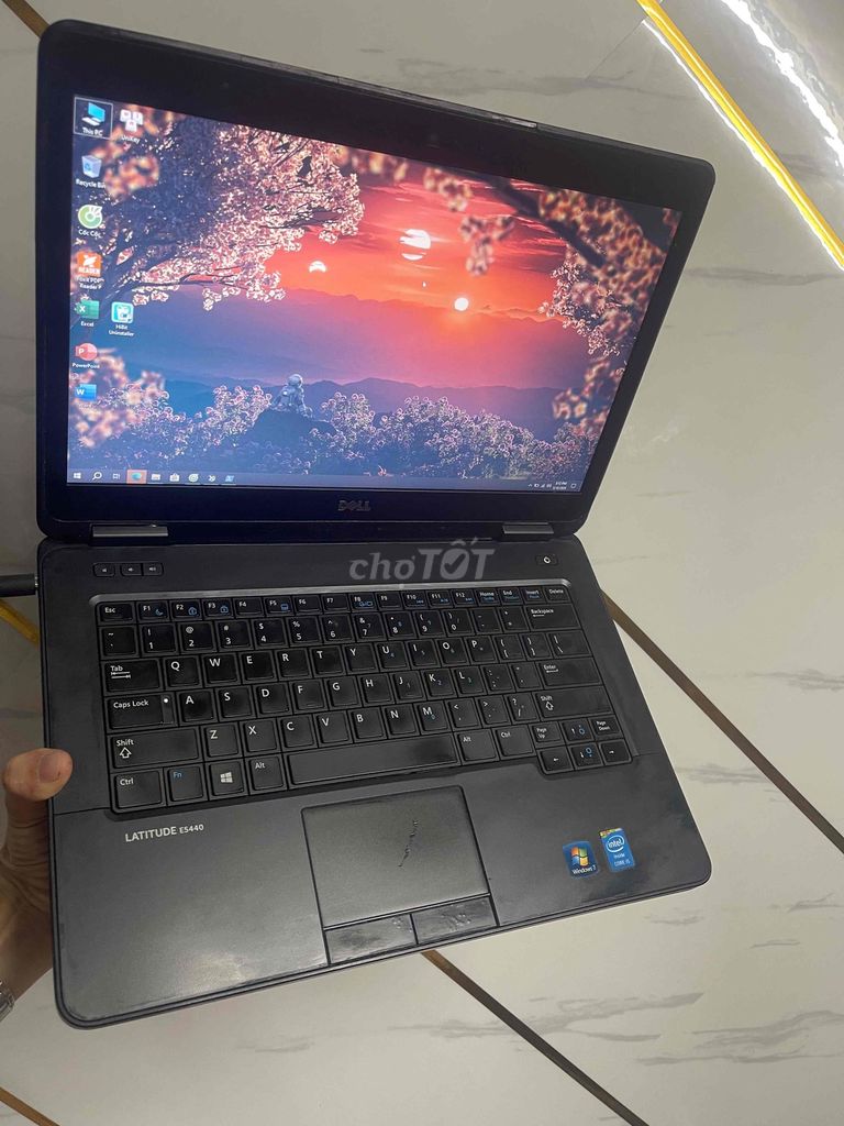 Dell Latitude E5440 i5-4200U 14" 8GB/120GB/320G. Mua bán Laptop tại Quận Tân Bình Tp Hồ Chí Minh được đăng bởi Khánh Trân hình 1