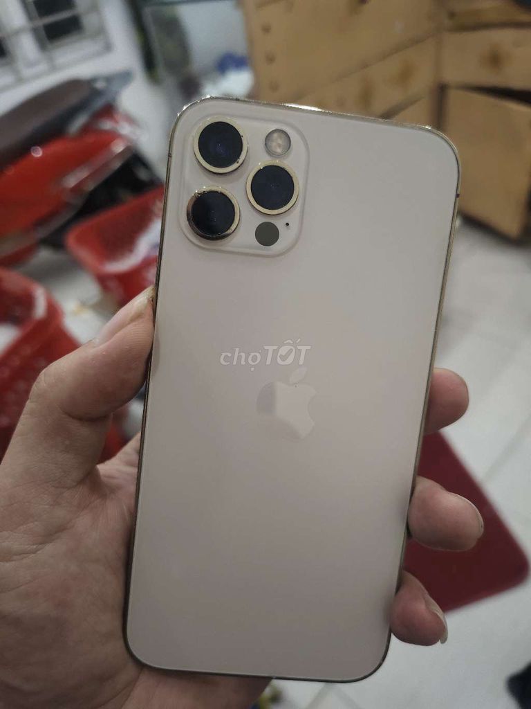 Apple iPhone 12 Pro 256GB Vàng 90%. Mua bán Điện thoại tại Quận Cẩm Lệ Đà Nẵng được đăng bởi Nguyễn Đức Ngà hình 1