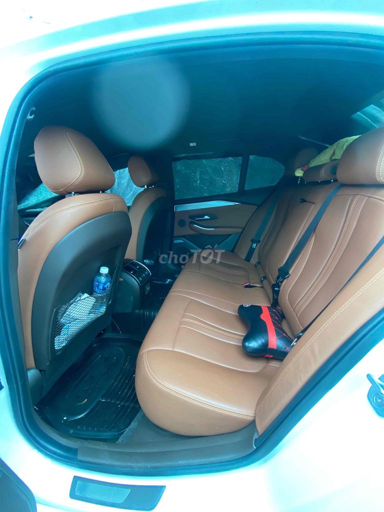 VinFast Lux A2.0 2020 Premium 2.0 AT - 10005 km. Mua bán Ô tô tại Thành phố Tây Ninh Tây Ninh được đăng bởi Nguyễn Nguyễn hình 5