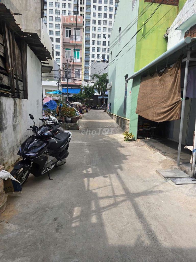 Bán nhà hẻm bùi xuân phái, quy nhơn. gần hồ sinh thái đống đa Bán nhà hẻm bùi xuân phái, quy nhơn. gần hồ sinh thái đống đa