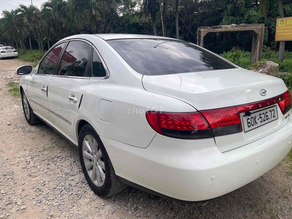 Hyundai AZERA std màu trắng. Mua bán Ô tô tại Quận Tân Bình Tp Hồ Chí Minh được đăng bởi Anh Duy hình 14