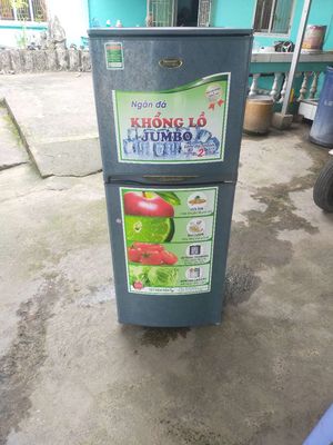 Tủ lạnh sharp Thái Lan 220 lít
