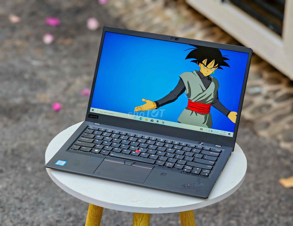 ThinkPad X1 Carbon Gen 6 i7-8550U 16GB/512GB/FHD. Mua bán Laptop tại Thành phố Thủ Đức Tp Hồ Chí Minh được đăng bởi Hoàng Sơn Store Thủ Đức hình 1
