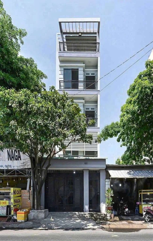 Аренда · 10 комн. · 390 м² · Quận 12, ул. Đường Nguyễn Thị Kiểu