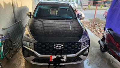 Hyundai Santa Fe 2022 - 10000 km. Mua bán Ô tô tại Quận Hai Bà Trưng Hà Nội được đăng bởi vu minh hieu