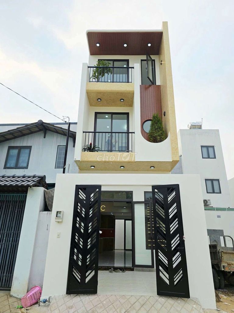 Nhà Trường Lưu - Long Trường - 51m2 - 4.95 tỷ TL