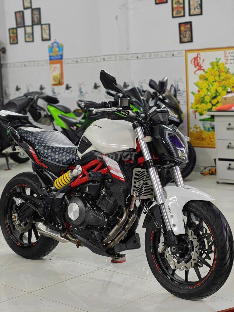 🏷️Benelli 302S🏷️Giá 55.800.000₫( Có Fix ). Mua bán Xe máy tại Huyện Bình Chánh Tp Hồ Chí Minh được đăng bởi Xe Máy Vinh hình 4