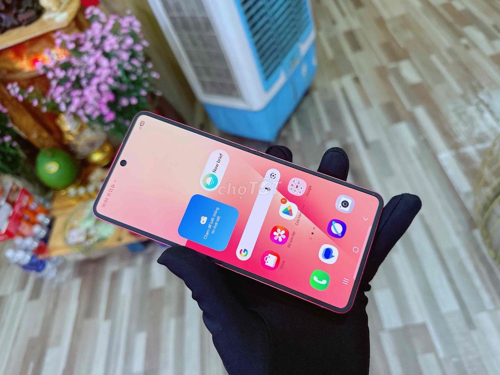 Samsung Z Flip 7 5G 256G ViệtNam likenew BH 8/2026. Mua bán Điện thoại tại Quận Hải Châu Đà Nẵng được đăng bởi Hoàng Anh Tuấn hình 1