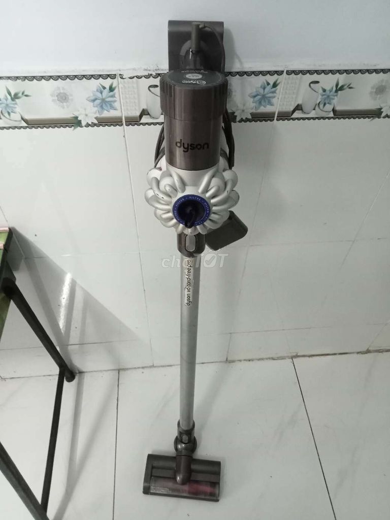 Máy Hút Bụi dyson Không Dây V6 Fun Zin Như Hình