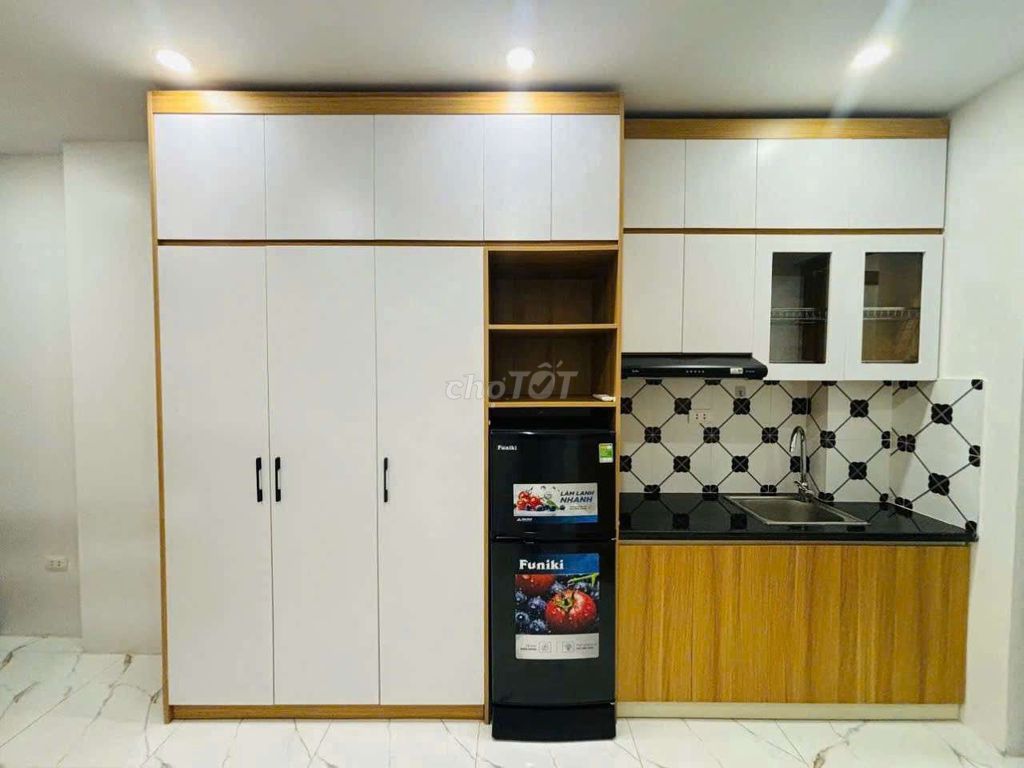 Мини-квартира, переулок 850, улица Ланг — Фо Дай Ланг