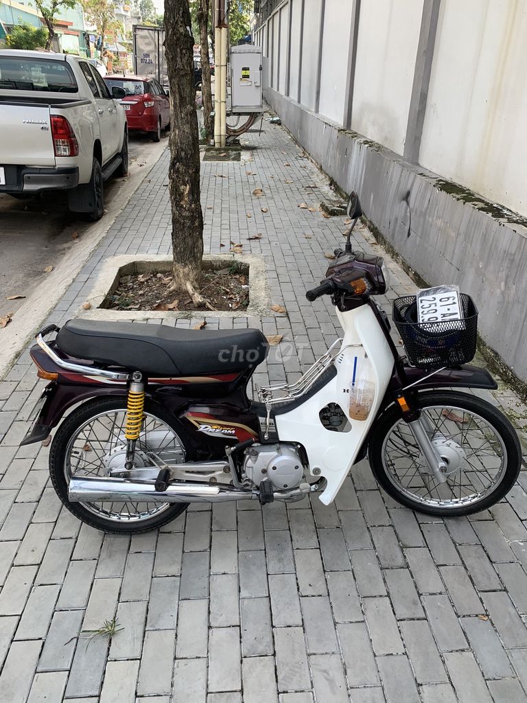 Honda Super Dream 2003 Trắng Nâu. Mua bán Xe máy tại Thành phố Thủ Dầu Một Bình Dương được đăng bởi Nguyễn Xuân Phúc  hình 11