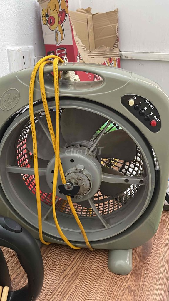 Quạt hộp GIANGHAI BF-1688 Xám. Mua bán Quạt tại Quận Cầu Giấy Hà Nội được đăng bởi Trần Quốc Hưng hình 1
