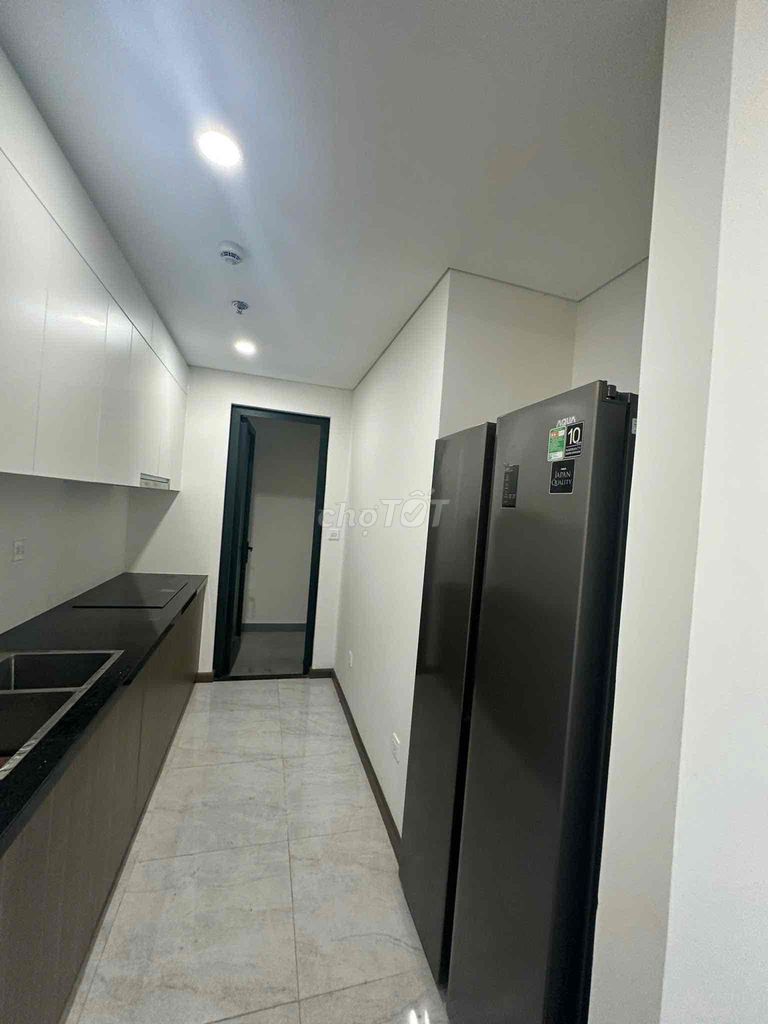 Bán căn 2PN FPT Plaza2 dt 71m2 ban công hướng Đông