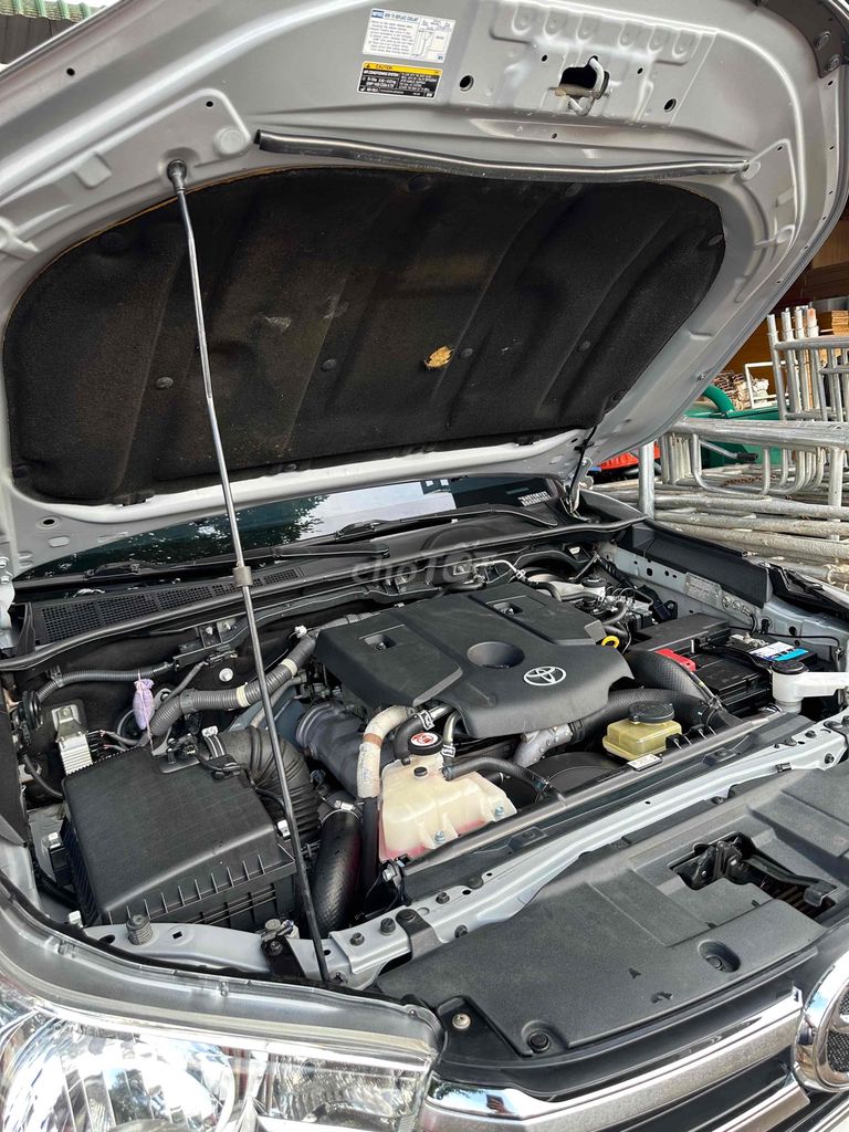 Toyota Hilux 2018 2.4G 4x4 MT - Hàng hiếm. Mua bán Ô tô tại Thành phố Buôn Ma Thuột Đắk Lắk được đăng bởi Trương Thanh hình 16