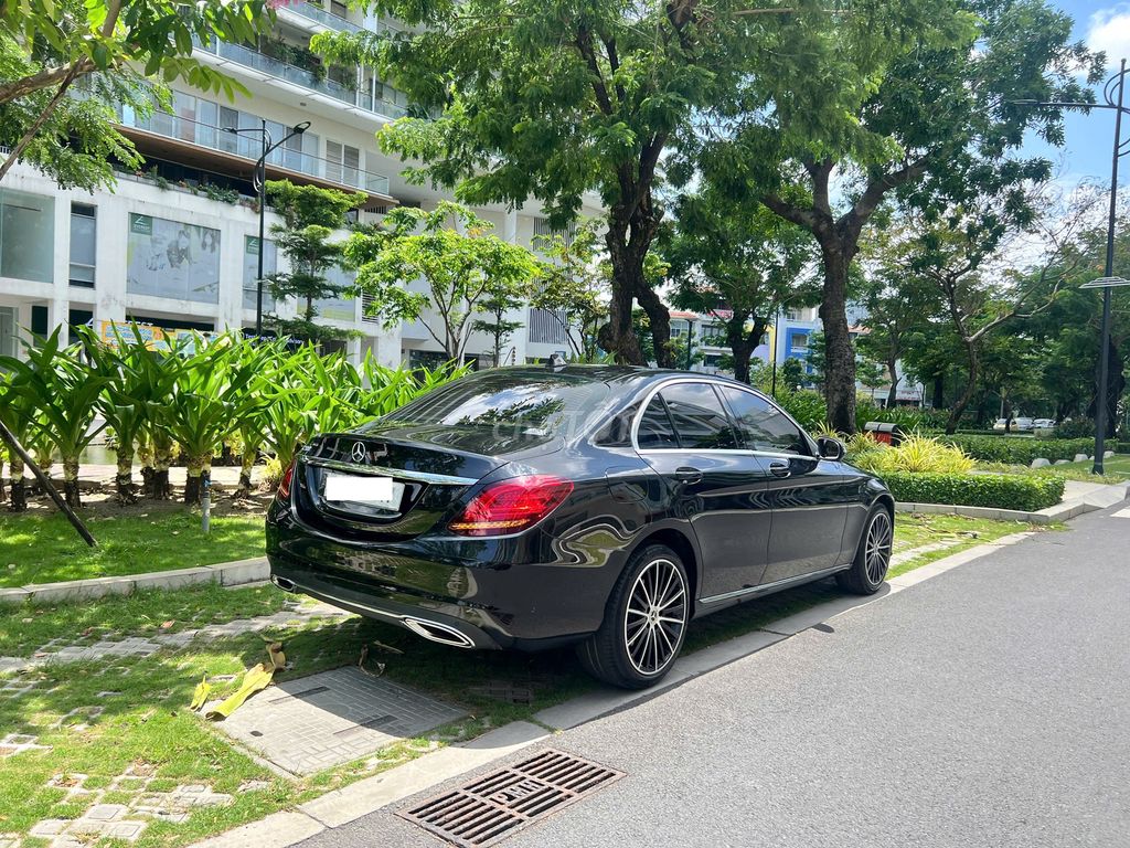 C200 Exclusive 2019  - 36.000miles Zin mới. Mua bán Ô tô tại Quận 7 Tp Hồ Chí Minh được đăng bởi tuấn anh hình 5