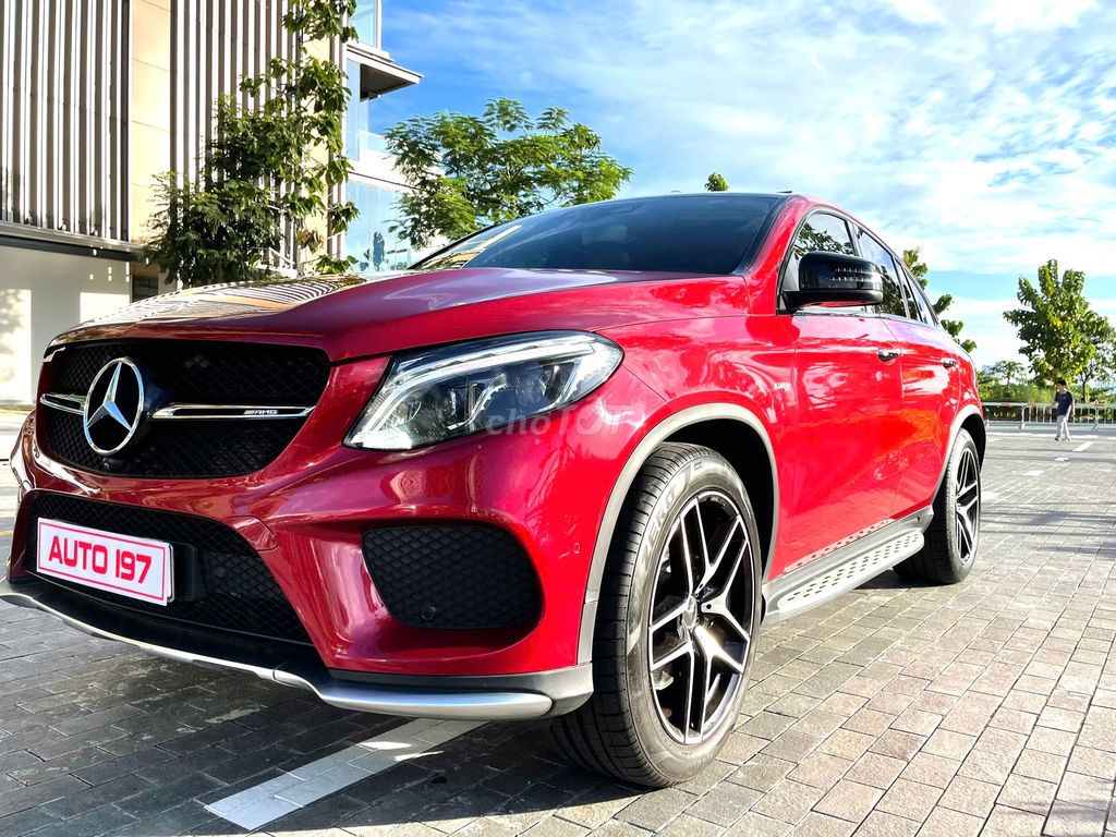 Mercedes GLE 43 AMG 4Matic màu đỏ. Mua bán Ô tô tại Quận 5 Tp Hồ Chí Minh được đăng bởi Phạm Khang hình 6