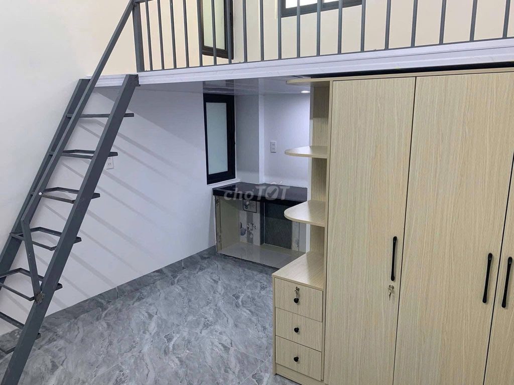 Комната с антресолью рядом с рынком Тхань Винь – улица Тхань Винь 10