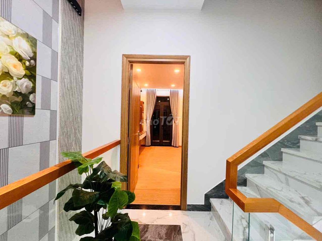 Nhà mới 2 lầu đường 12 4,48 tỷ. Mua bán Nhà ở tại Quận 12 Tp Hồ Chí Minh được đăng bởi My An hình 11