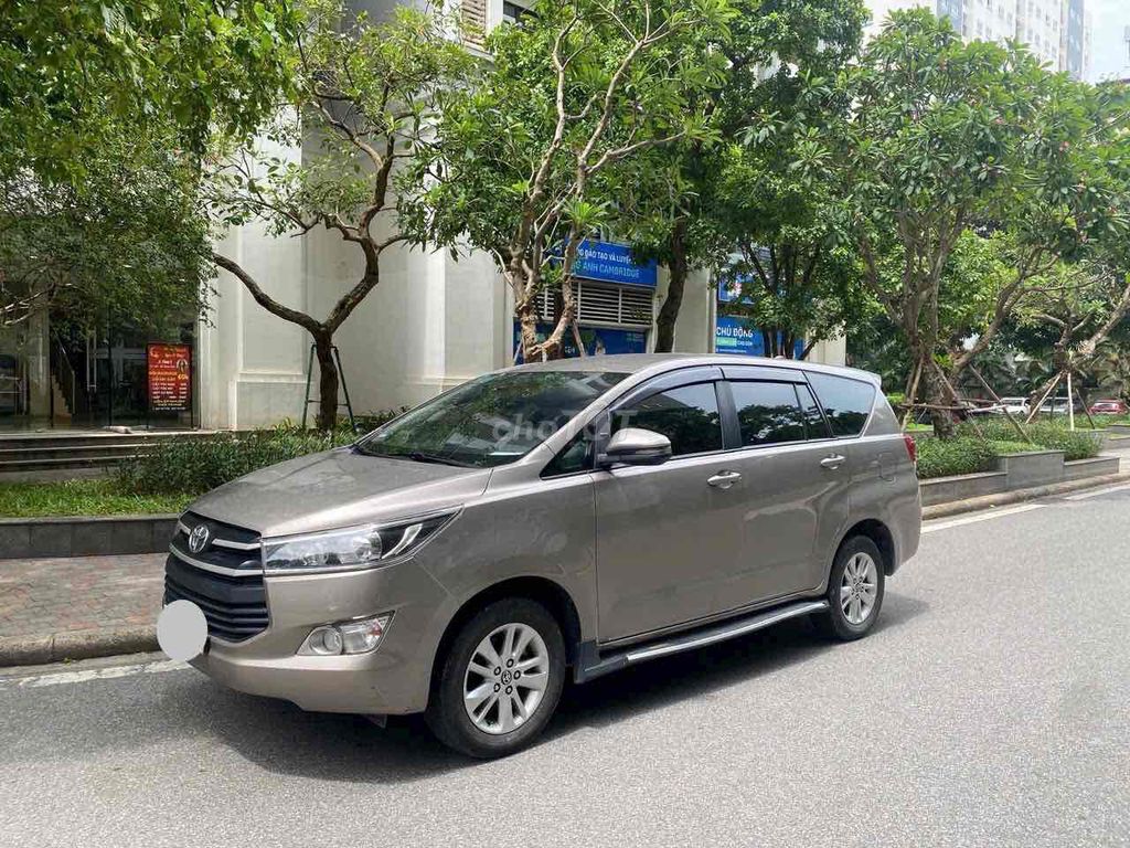Toyota Innova 2019 2.0E 110682 km. Mua bán Ô tô tại Quận Thanh Xuân Hà Nội được đăng bởi Dũng hình 4
