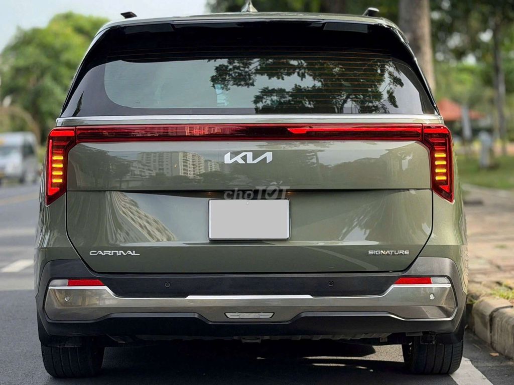 Kia carnival 2.2Dsignature 7s 6000 km. Mua bán Ô tô tại Thành phố Thủ Đức Tp Hồ Chí Minh được đăng bởi Ms Hiệp  hình 17