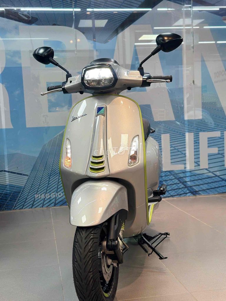 sprint gần 219 - bs sg - new 99%. Mua bán Xe máy tại Quận Bình Thạnh Tp Hồ Chí Minh được đăng bởi Vũ bá anh hình 2