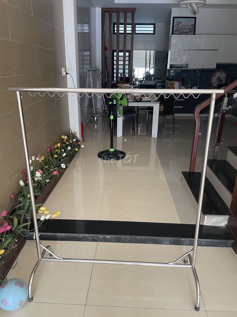 Giá phơi đồ Inox Như mới. Mua bán Nội thất, đồ gia dụng khác tại Quận Thanh Khê Đà Nẵng được đăng bởi Tuấn Anh hình 1
