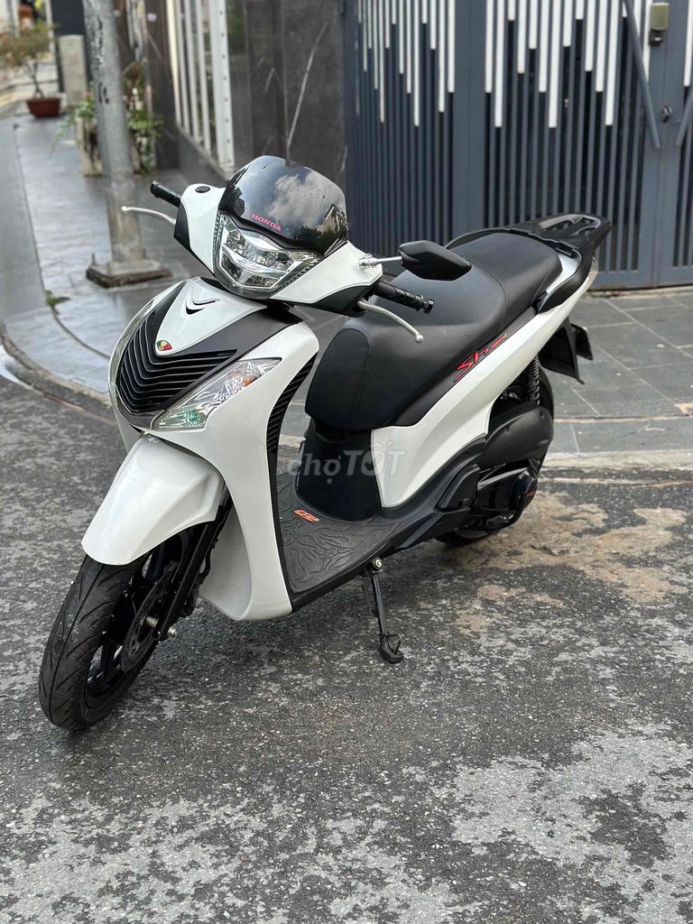 Honda SH 125cc 2014 г.в. Смарт-ключ, документы на владельца
