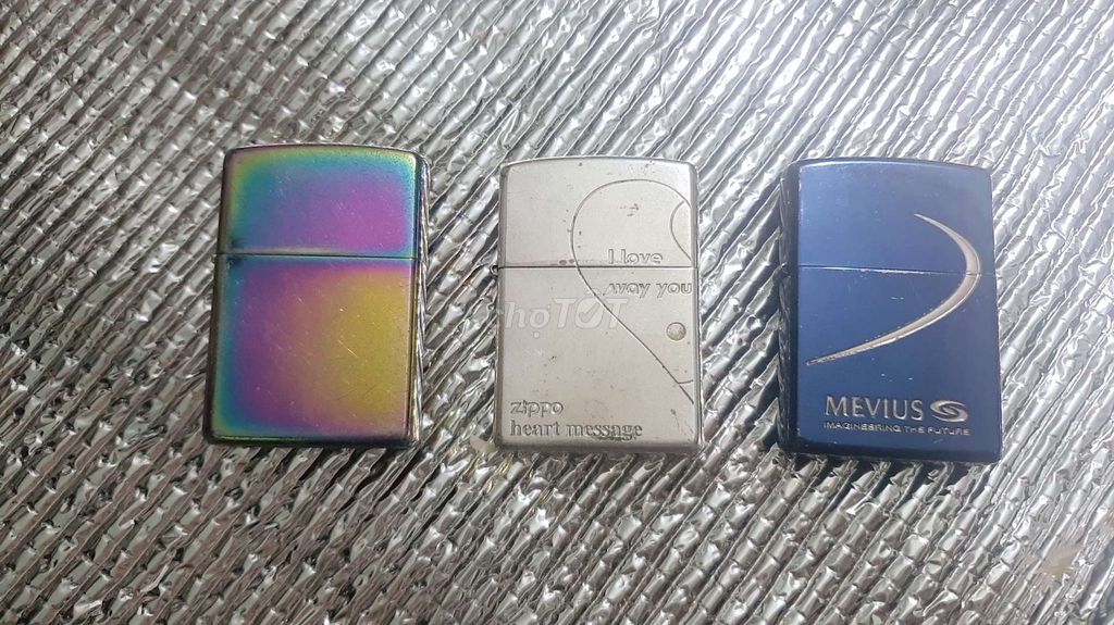 Bật lửa Zippo nhiều màu. Mua bán Đồ sưu tầm, đồ cổ tại Quận Sơn Trà Đà Nẵng được đăng bởi NinaĐốm hình 1