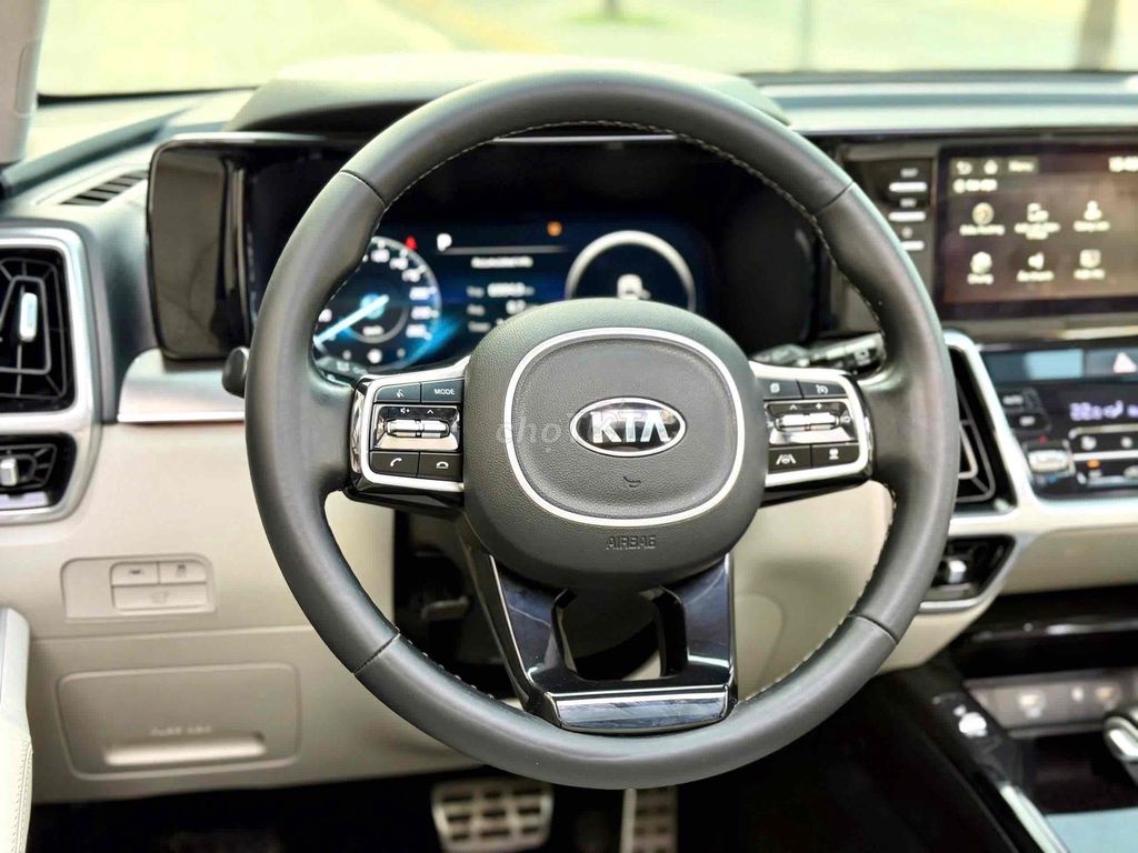 Kia Sorento 2021 2.5 AWD Trắng 80000 km. Mua bán Ô tô tại Quận Cầu Giấy Hà Nội được đăng bởi Cao Quý hình 10