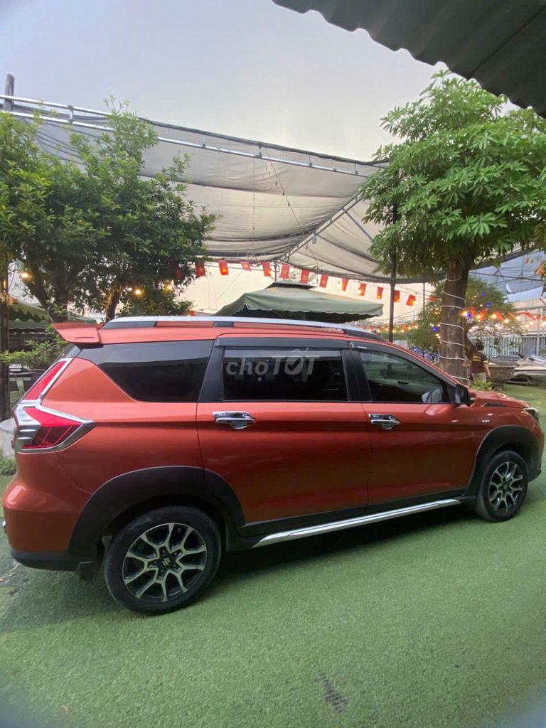 Cho thuê xe tháng - Suzuki XL7 7 chỗ. Dịch vụ tại Huyện Bình Chánh Tp Hồ Chí Minh được đăng bởi M-K Moving hình 1