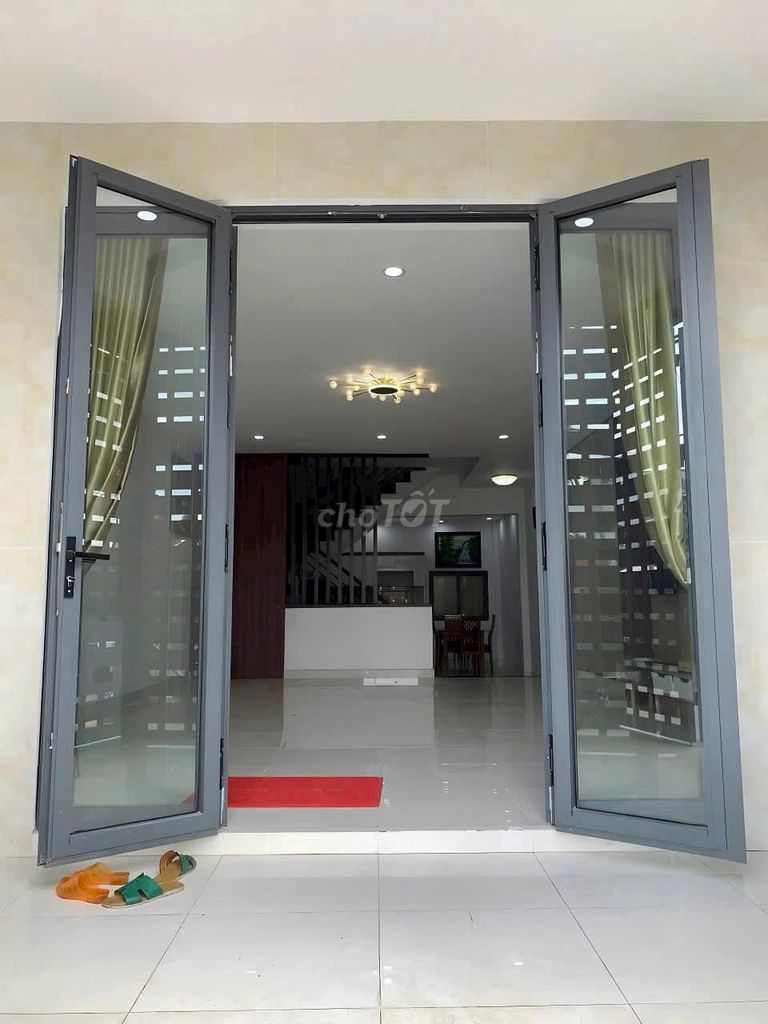 Chia tài sản bán gấp 6 2m2 nhà đ.Nguyễn Thị Thập-sổ riêng- giá 780TR